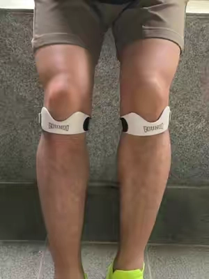 Wearing it during exercise provides better knee protection #hikingadventures #altrarunning #kneepainrelief #summervibes#summeressentials