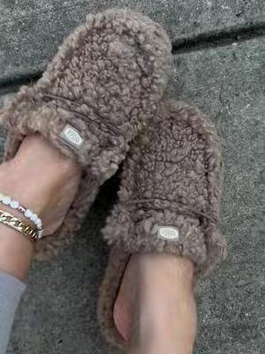 HeyDude Wendy Slippers @HeyDude  #heydudeshoes #slippers