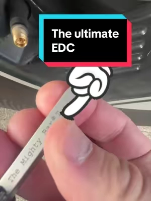 This small tool i carry on my keys is so usefull in so many ways! #tools #EDc #keychainaccessories #multitool #everydayuse 