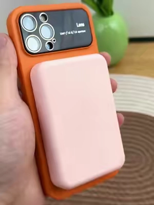 I will never run out of battery again. The discount promotion is about to end—don’t miss it.#WirelessCharging #FastCharging #powerbank  #MagneticPowerBank#TikTokshopbacktoschool 