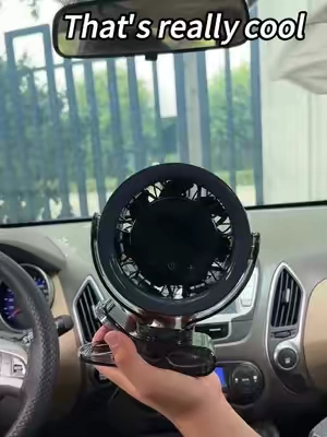 A bad review at 3 AM made my boss sell this 100-speed fan AT COST... 😱👇 #cliponfan #portablefan #tiktokshopfinds #tiktokmademebuyit #summeressentials 