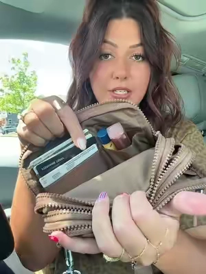 #wallet #irisandrainbow #crossbodybag 