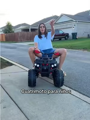 Respuesta a @Yady Glow la cuatrimoto de 12V para los peques de casa para 3 a 8 años #tiktokshopsummersale #TikTokShopCreatorPicks #cuatrimotosparaniños #chritmasgift #blackfriday 