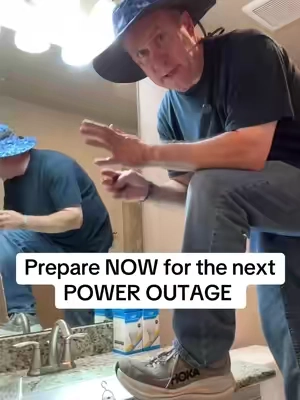 #poweroutage #rechargeablelight #emergencypreparedness #tiktokshopcreatorpicks #homeessentials @liuruhao shop 