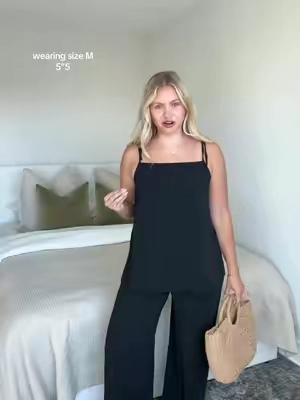 perfect vacation fit  #womenssummerfashion #2pieceset 