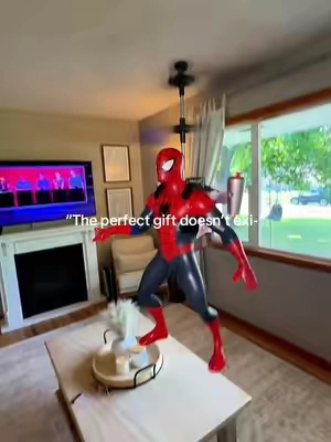 #spidermantoy#spidermangift #flyingspiderman 