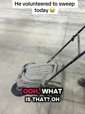 Easiest sweeping you will ever do #vevor #sweeper #fabshop 