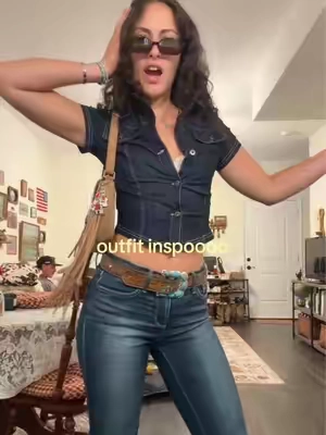 I love everything about this outfit #denimondenim #outfitinspo #westernfashion #countryconcertoutfit #falloutfits 