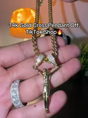 #14kgold #gold #crosspendant #goldjewelry #goldchain 