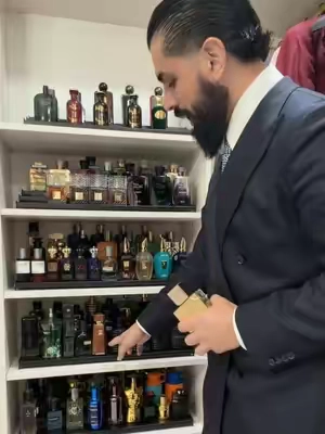 Que un perfume sea caro no siempre significa que vale la pena, hay opciones muy buenas y hasta los mismos ADN o aromas similares en precios muchos mejores solo es cuestión de ir probando  #perfumesmasculinos #perfumetiktok #perfumecollection #mensfragrance 