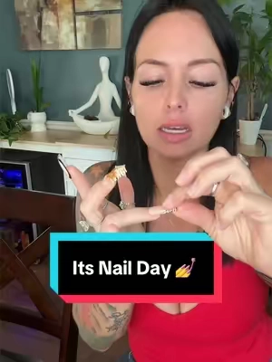 It’s Nail day! #nailsart #pressonnails #DIY #Nails 