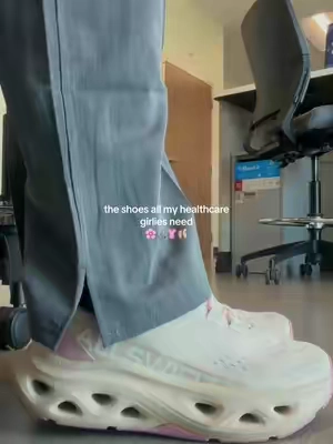 like walking on clouds 😍🌸 @ALLSWIFIT #pinkshoes #nurseshoes #oncloudrunning #walkingshoes #CapCut 