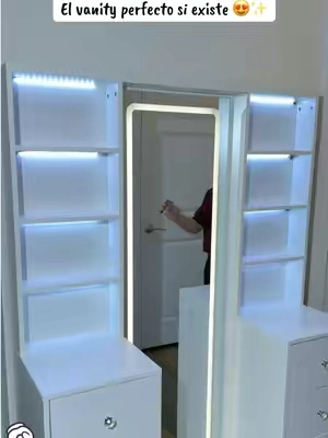 Woo quedan pocas unidades por eso el precio bajo 👆😍corran antes que se agote 10/10 🔥el tocador perfecto si existe #vanity #mirror #led #tocador #multifuncional 