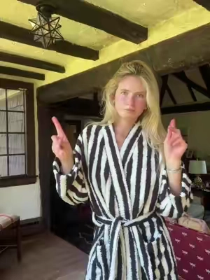 I am a bathrobe connoisseur 🤍 #tiktokshopfinds #bathrobe #robe 