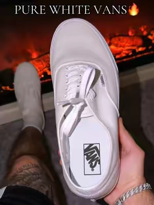 👟The original white Vans that belong in every wardrobe. Clean, lightweight, and they go with literally everything. One of those sneakers you’ll keep reaching for every day. Available now from Vans on TikTok Shop with free 3-day shipping.😮‍💨🔥@vans #vans #mensfashion #mensstyle #tiktokshopbacktoschool #TikTokShopFinds 