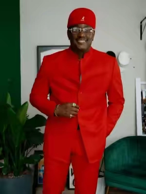 I like pieces that don’t need a bunch of extra details to make an impression. This suit is proof of that. No wide lapels. No busy patterns. Just clean lines, a great fit, and a design you don’t see every day. It’s one of those outfits that does all the talking the second you walk into the room. #MensOutfit #SlimFitSuit #FashionTok #StyleUpgrade #suit 