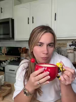 Que tasa tan linda 😊me encantó 