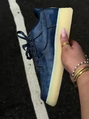 These are lowkey clean 🔥🔥 #fyp #ttsneakerweek #fyp #nike #viral 