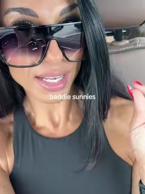 the sunnies every girl needs when she wants to feel like a baddie @Quay #quay #oversizedsunglasses #baddievibes #sunniesforsummer #tiktokshopbacktoschool 