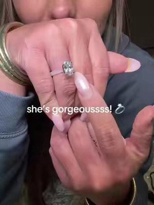 This makes my second @Rinfit Rings that I’ve purchased! I travel with mine always! #rinfit #ring #jewelry #travel #diamondring 