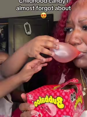 Omgosh I missed it 😩 get yall done #candystore #candystore #childhoodtrauma #gum #girlsgirlsgirls 