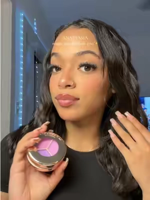 #anastasia #blushtrio #makeup 💕