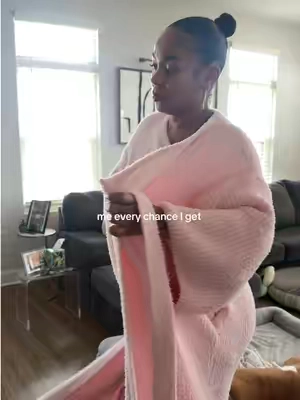 My robe is so comfortable and cozy I don’t need a blanket! #fuzzyrobe #tiktokshop #SelfCare #softrobe #loungewear 