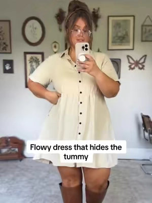 One of the easiest things in my closet to just throw on. And it looks SO CUTE every single time #flowydress #falldress #plussizefashion #curvyfashion #backtoschool 