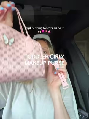 a mom’s dream 🥹 #toddlertoy #toddlerpurse #toddlermakeup #girlmom #toddlergiftideas 