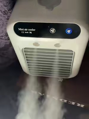 Gracias a este mini aire acondicionado ya no paso más calor en verano#minicoolers #miniaircooler #coolingfan #minicoolingfan #summervibes
