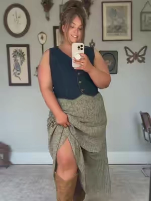 Denim vest + maxi skirt = perfection every time #curvyfashion #plussizefashion #summeroutfits #maxiskirt #backtoschool 