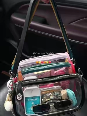 One bag can fit my everything 🫶❤️ #cluci #clearbag #tiktokmademebuyit #concertapprovedbags #stadiumapprovedbags 