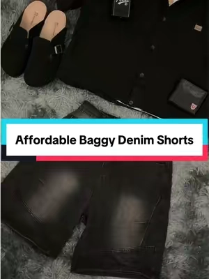 Affordable baggy denim shorts for your back to school outfit rotation 🤝 #mensfashion #outfitinspo #affordablefashion #baggyshorts #backtoschooloutfit 