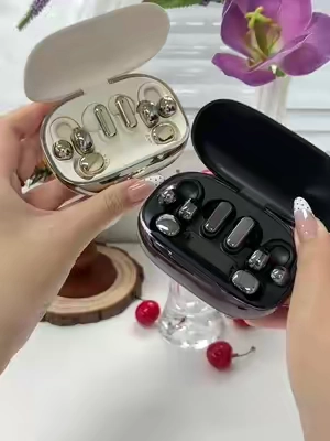 6-in-1 wireless earbuds#tiktokshop #summerwins #dealsforyoudays #earbuds #headphones 