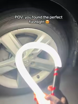 What a flashlight #fyp #bendableflashlight #worklight #cars #tikokshopfinds 