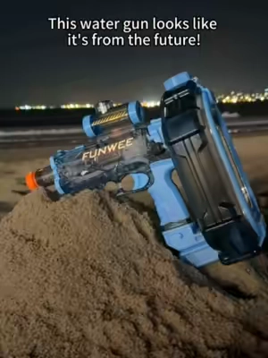 just a water gun！#tiktokshopsummersale #waterguntoy #watergunfight #watergun #kidstoys