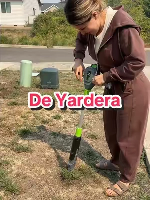 Perfecto para arrancar todas las llervas que no quieras en tu jardín 🪴. . . . #tiktokshopcreatorpicks #fyp #tiktokshopsummersale #yardwork #jardin 