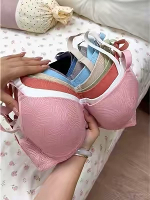 Hay muchísimos colores bonitos entre los que elegir.😍#tiktokshopsummersale #bra #spotlightfinds #sohochic #comfortable 