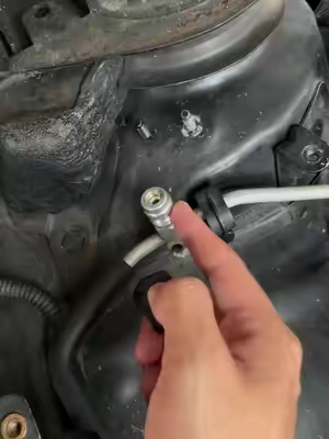 Esto evita que tu carro encienda.#cars #mexicanos #probador #reparación #cartips