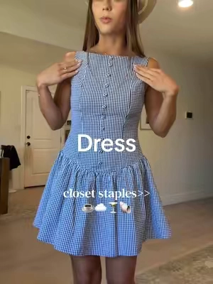💅🏼👛this dress will never not get girls to stop me to ask where I got it #dress #summeroutfits #vacationoutfits #closetstaples 