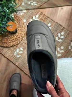 @Crocs just dropped the Crocs Tent Moc Slipper and these Puffer Clogs are my newest obsession #crocs #clogs #slippers #crocsslippers 