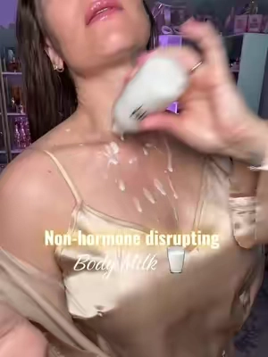 🥛 🫧 I need a gallon of this! #mavwicks #bodylotion #scentoftheday #layeringperfume #Inverted 