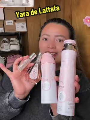 Yara de Lattafa es de esos aromas que tienes que probar. Este set viene con perfume, body spray, roll-on y ambientador. 💕✨#yaralattafa #perfumeyara #perfumesarabes #perfumeparamujer #TikTokshopbacktoschool 