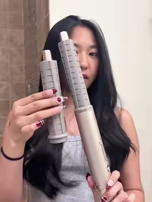 used the air curlers for the video!! practice makes perfect hopefully. #curlyhair #hairtool #hairstyle 