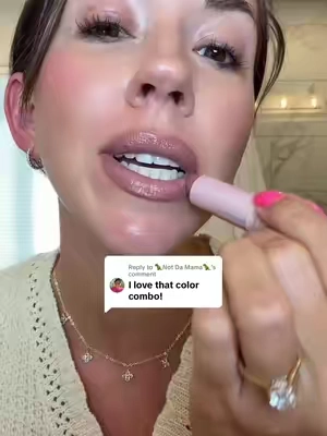 Replying to @🦖Not Da Mama🦖 #tarte #tartemaracujajuicylip #lipcombo ##TikTokShopCosmetics #TTSNationalLipstickDay  
