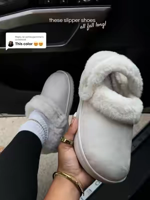 Replying to @ashleyjazmine staying on my feet all fall long 🥹🤍 #crocs #crocsunfurgettableslippers #slippershoes #fallshoes @Crocs 
