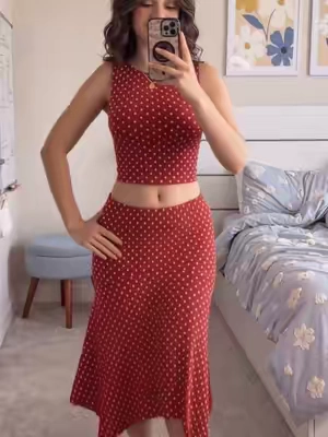 #twopieceset #summeroutfit #tanktop #midiskirt #cider 