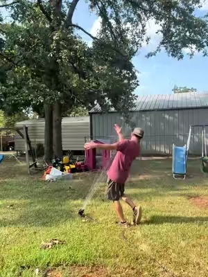 Keep your lawn green without standing there holding a hose! This adjustable sprinkler makes watering simple. #lawncare #gardening #yardwork #summeressentials #DIY 