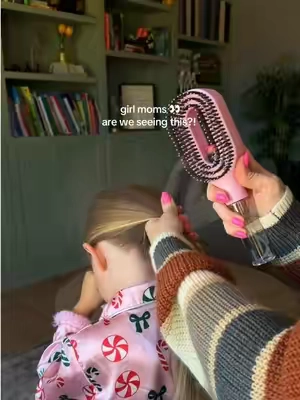 Replying to @Kristen | cozy mom finds+books  WOW, no more juggling six different hair products and tools?! 🤯 #momhacks  #girlmom #detanglingbrush #hairbrush #tiktokshopbacktoschool 