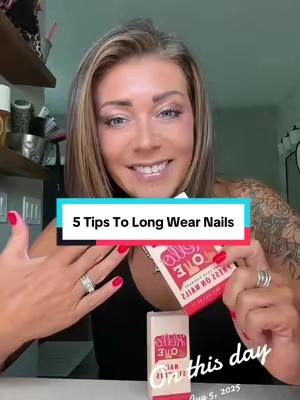 #onthisday A year later and still the only nails I will wear! @Hello Love Inc #pressonnails #diynails 